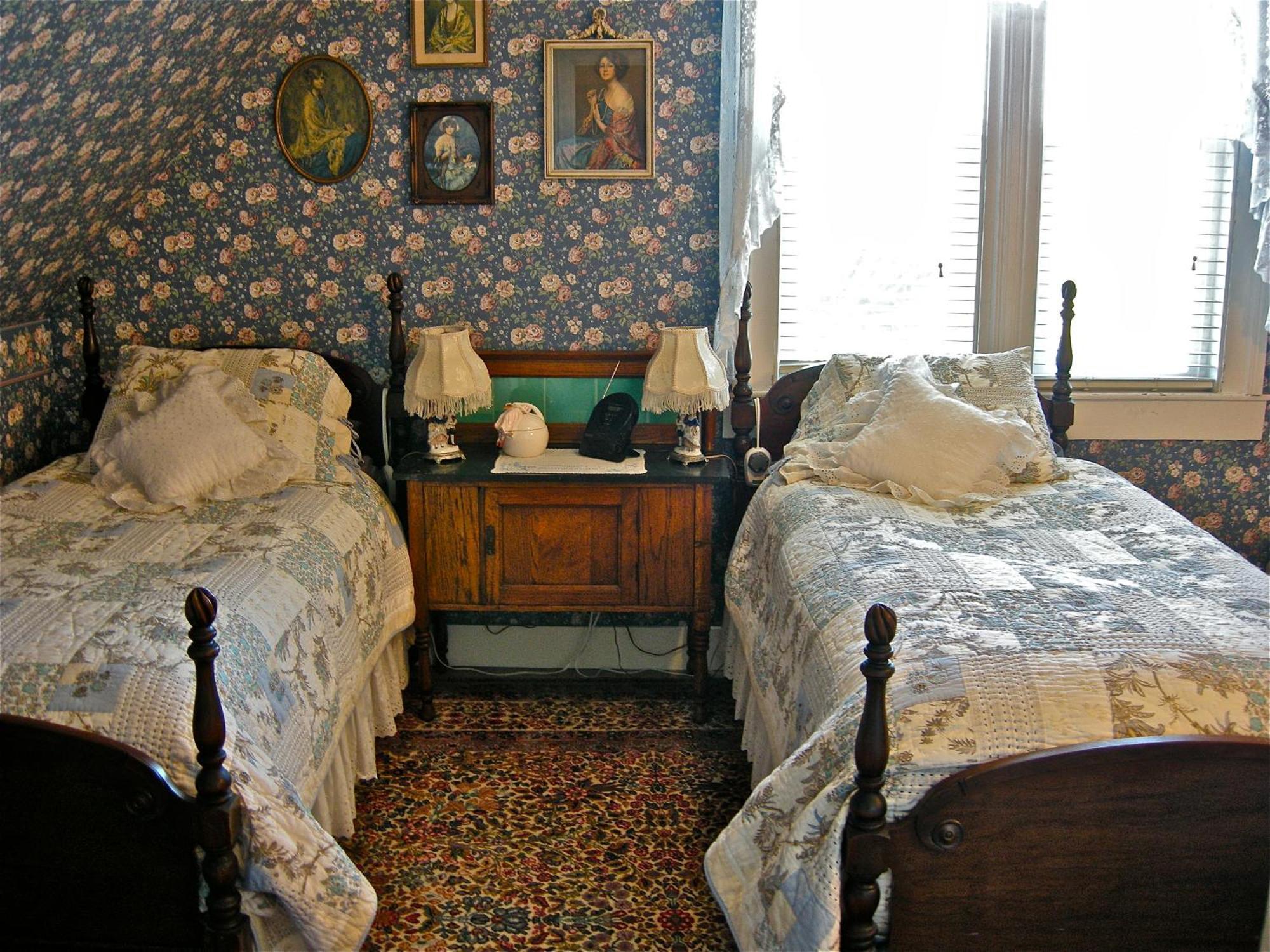 The Old Tower House Bed & Breakfast North Bend Esterno foto