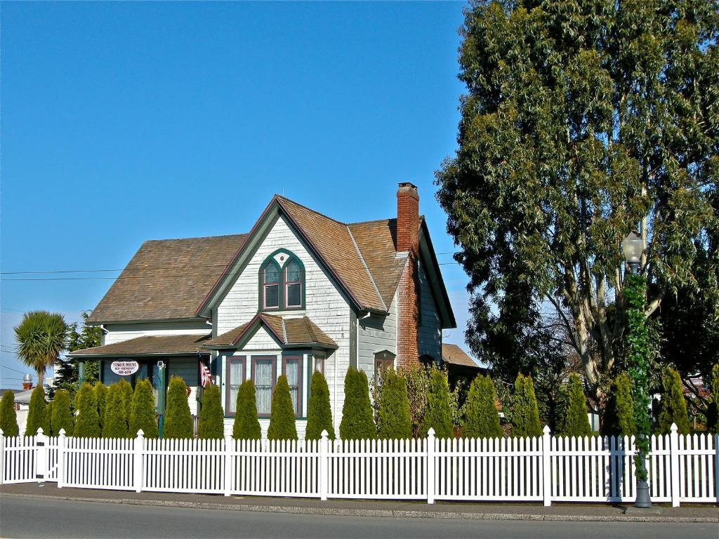The Old Tower House Bed & Breakfast North Bend Esterno foto